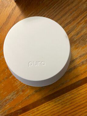 PURA 4 SMART FRAGRANCE DIFFUSER WITH EXTRA FRAGRANCES NIB